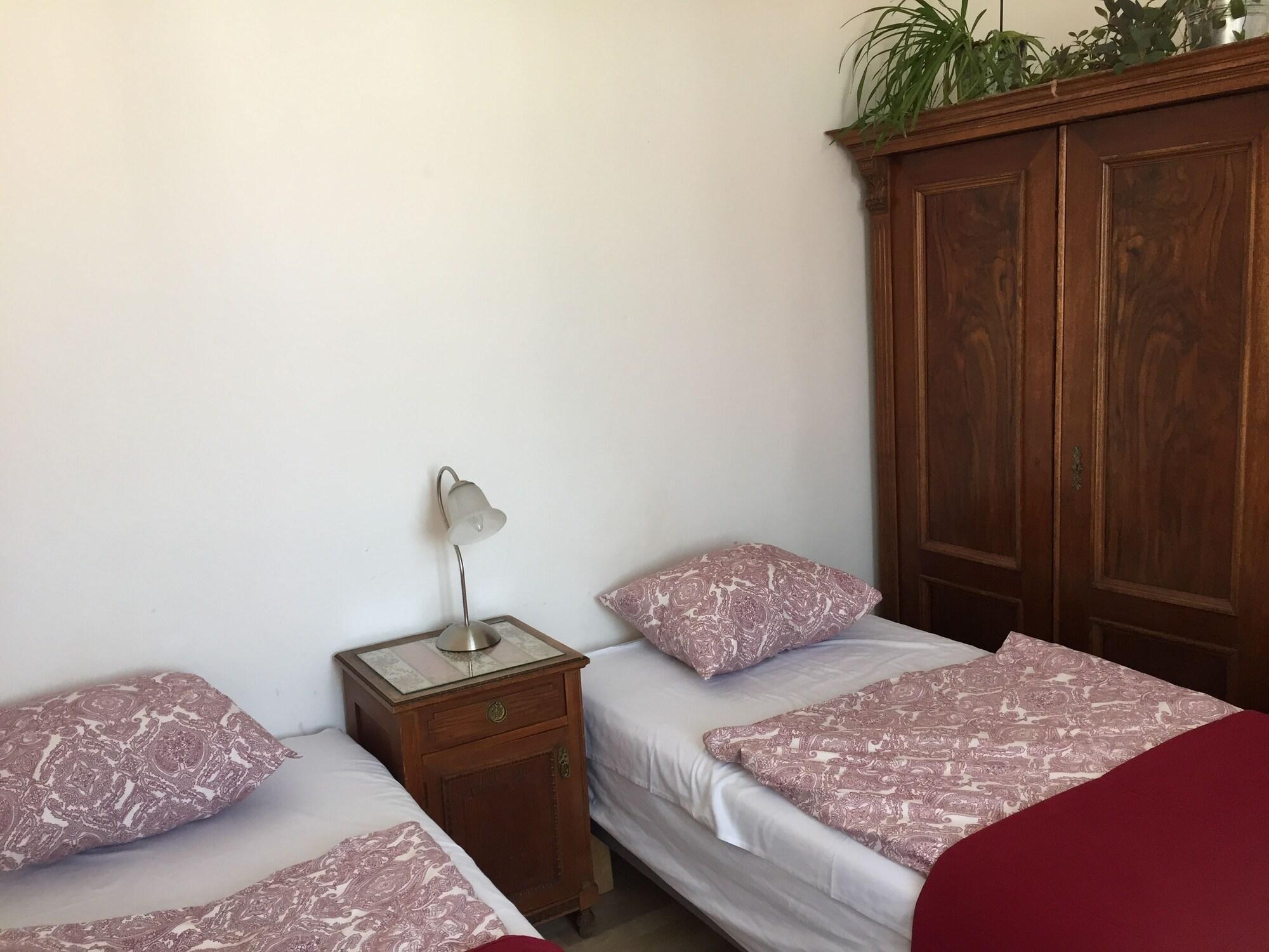 Hostel Rosemary Praha Eksteriør bilde