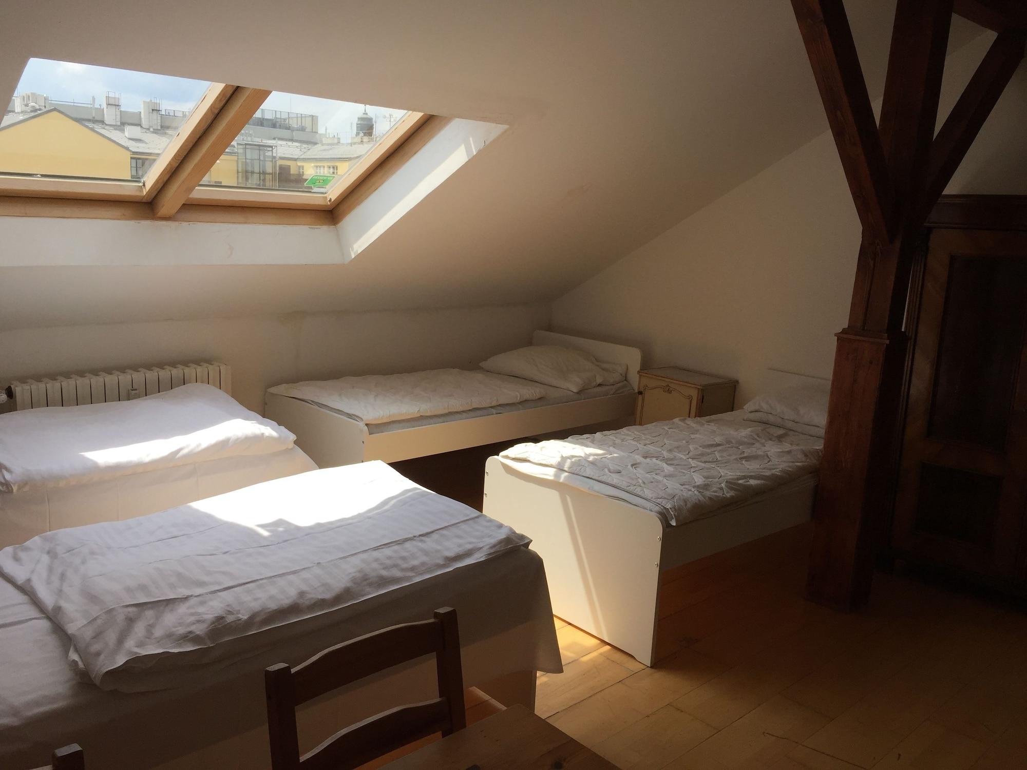 Hostel Rosemary Praha Eksteriør bilde